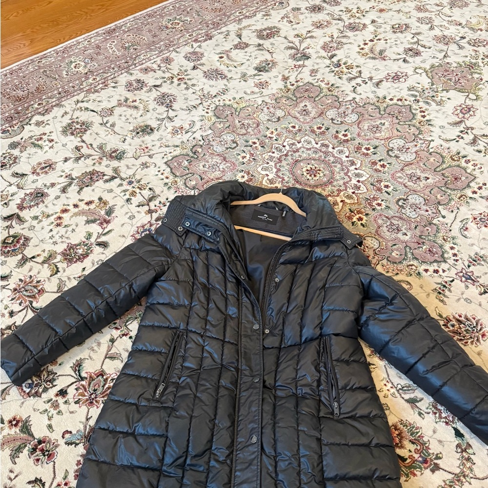 Andrew Marc Women's Black Puffer Coat host pick - Picture 3 of 17